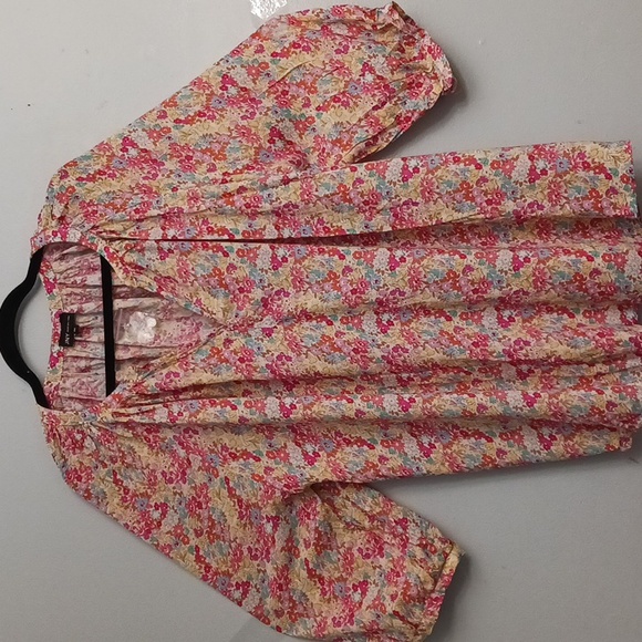 Jones New York size 2X women's colorful floral pull-on blouse. - Picture 3 of 16